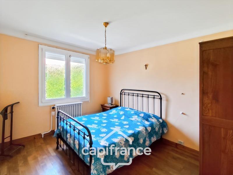 Maison - 94 m² - 6 pièces