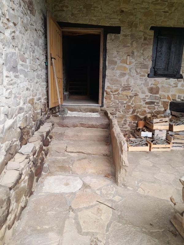 Propriété - 220 m² - 8 pièces