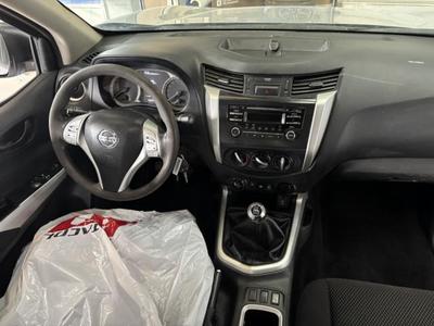 Nissan Navara Np300 2.3 Dci 160 King Cab Acenta