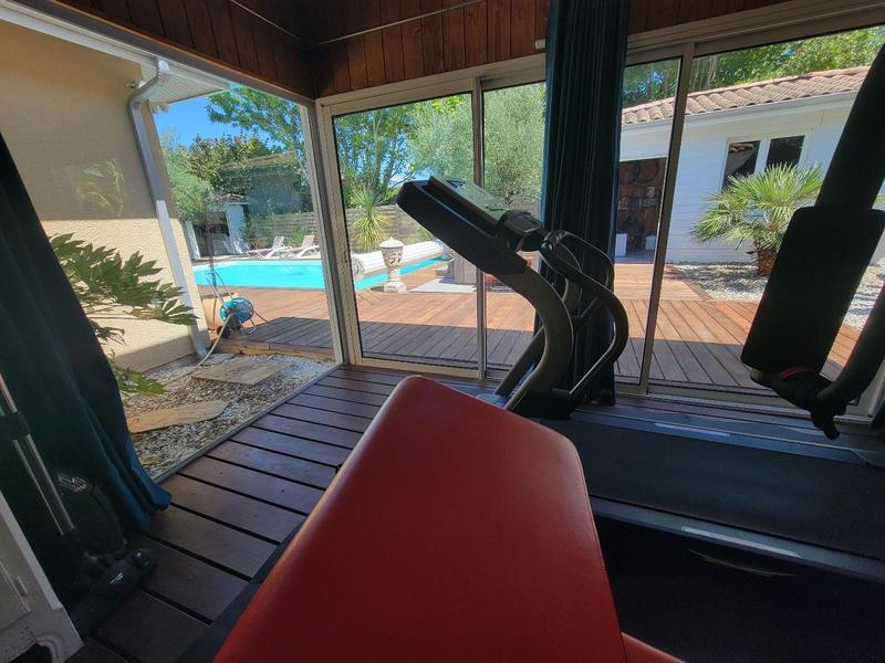 Maison contemporaine - 222 m² - 6 pièces