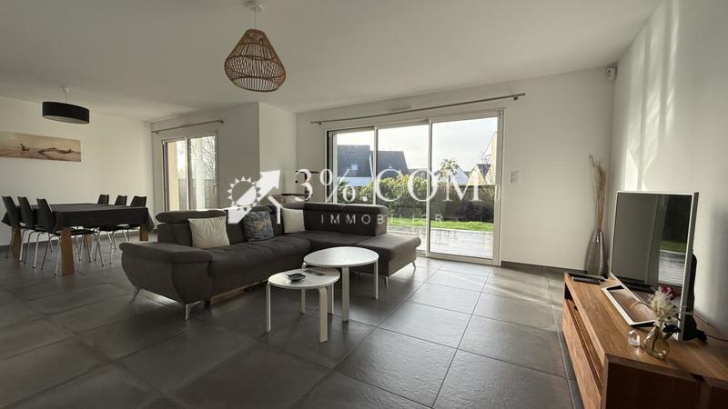 Maison - 111 m² - 5 pièces