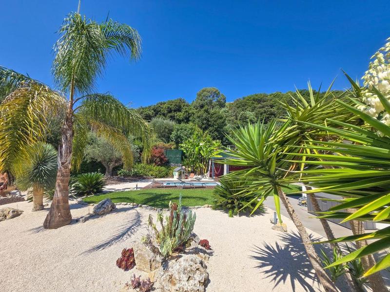 Villa - 194 m² - 5 pièces