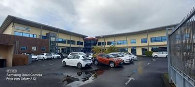 Bureau - 60 m² - 1 pièce