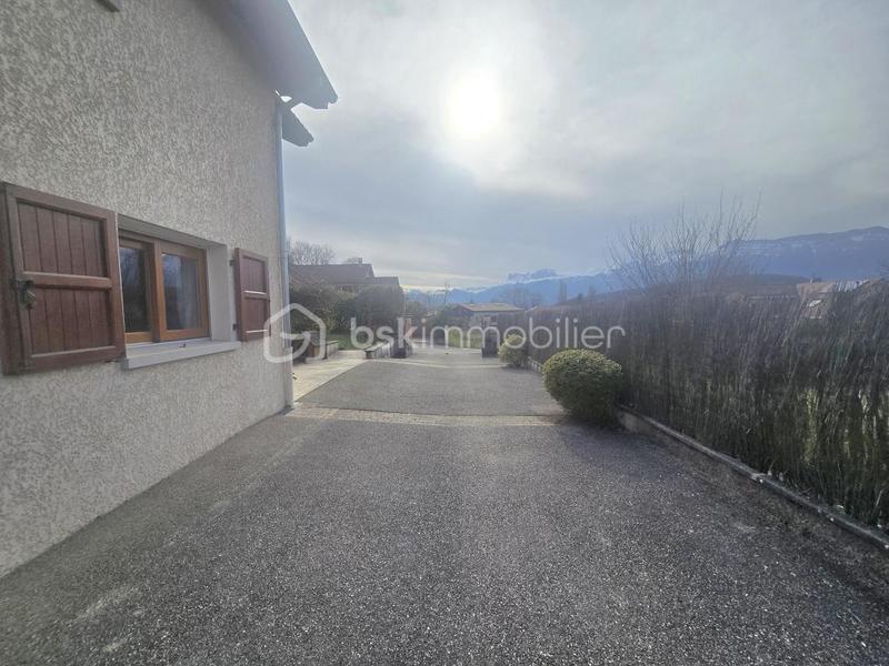 Maison - 174 m² - 6 pièces