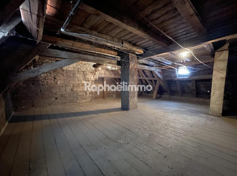 Maison ancienne - 140 m² - 5 pièces