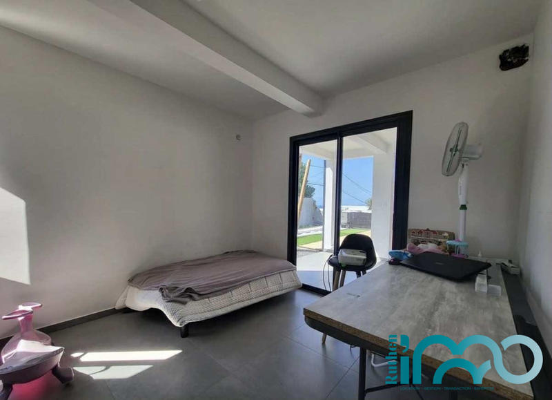 Villa - 100 m² - 4 pièces