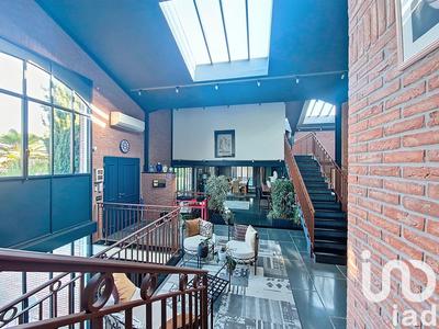 Maison de maîtres - 750 m² - 14 pièces