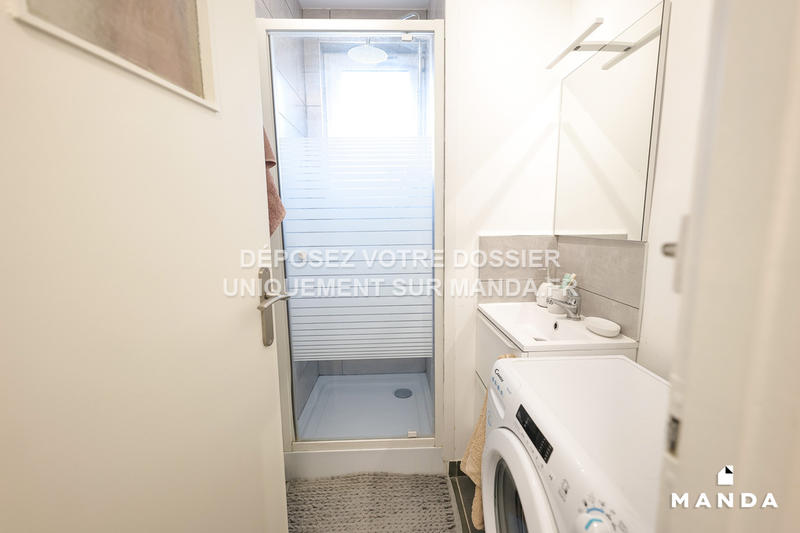 Chambre - 10 m² - 4 pièces