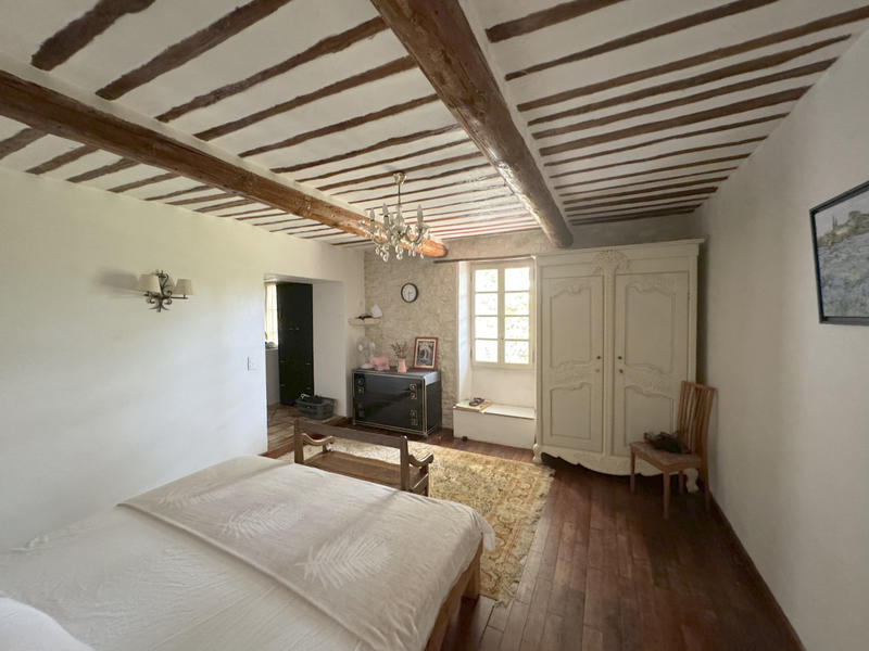 Mas - 312 m² - 8 pièces