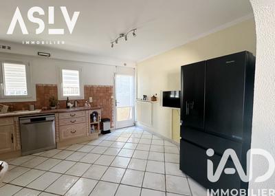 Appartement - 112 m² - 4 pièces