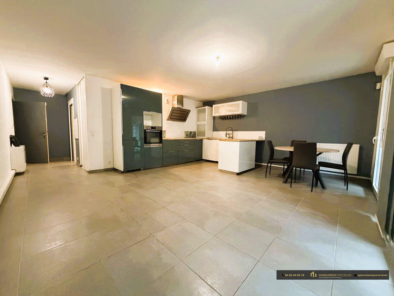 Appartement - 65 m² - 3 pièces