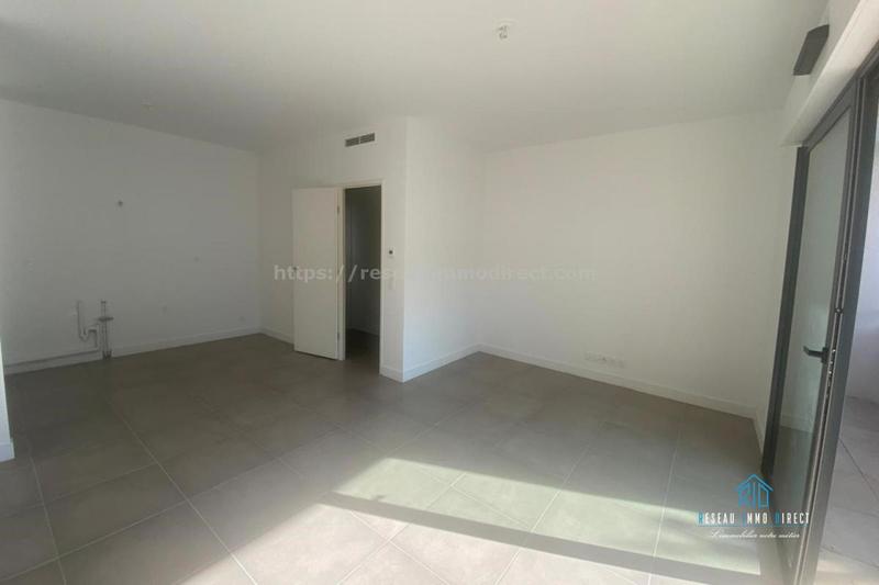 Appartement - 61 m² - 2 pièces