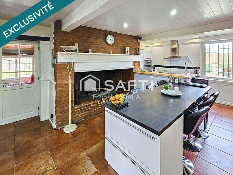 Maison - 400 m² - 12 pièces