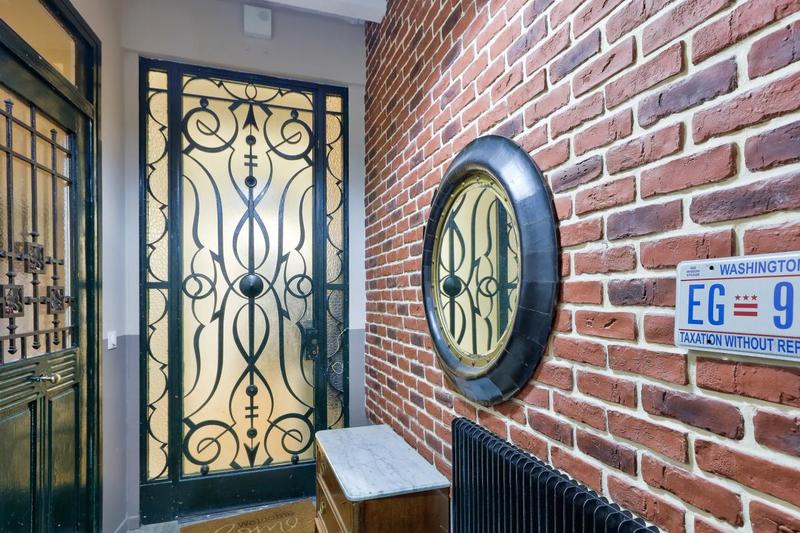 Appartement - 234 m² - 8 pièces