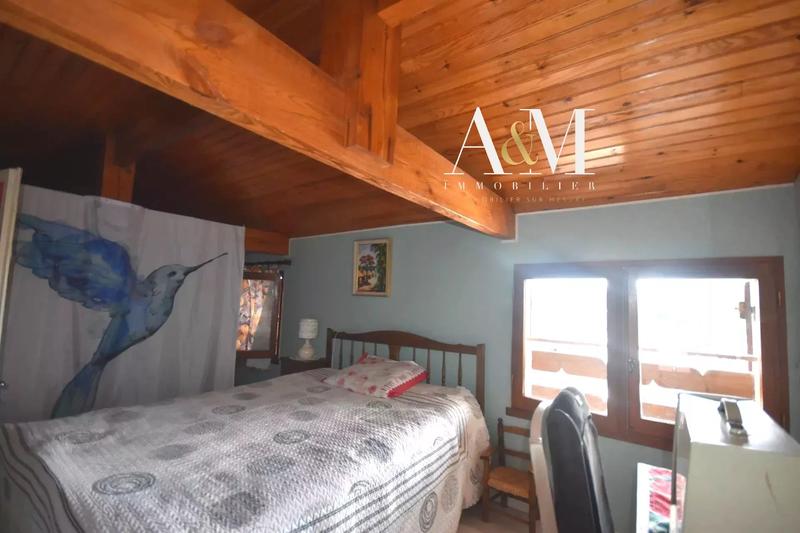 Maison - 100 m² - 6 pièces