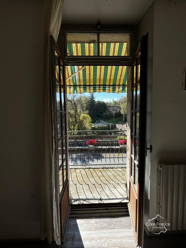 Maison de village - 130 m² - 8 pièces