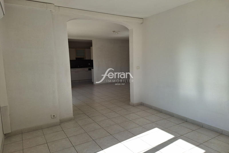 Appartement - 74 m² - 3 pièces