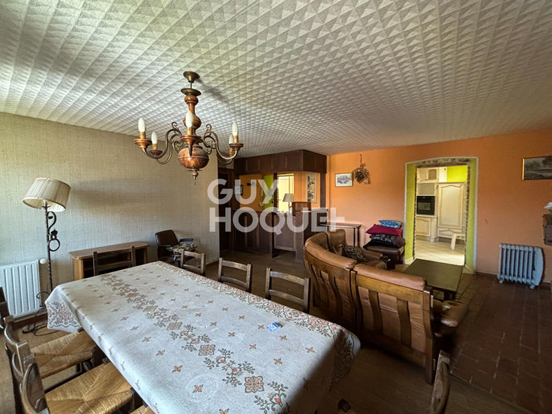 Maison - 279 m² - 5 pièces