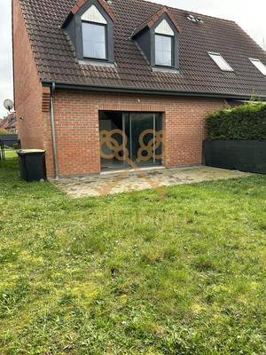 Maison - 85 m² - 4 pièces