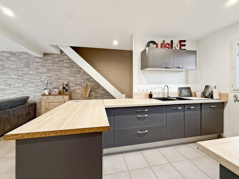 Maison - 97 m² - 4 pièces