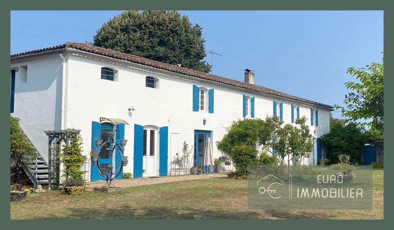 Maison - 274 m² - 7 pièces