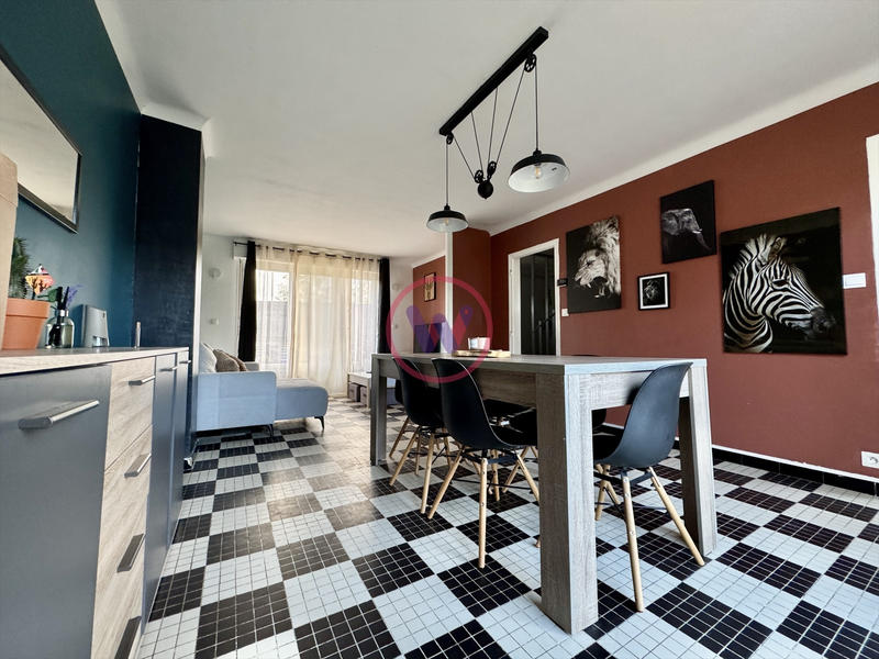 Maison - 105 m² - 5 pièces