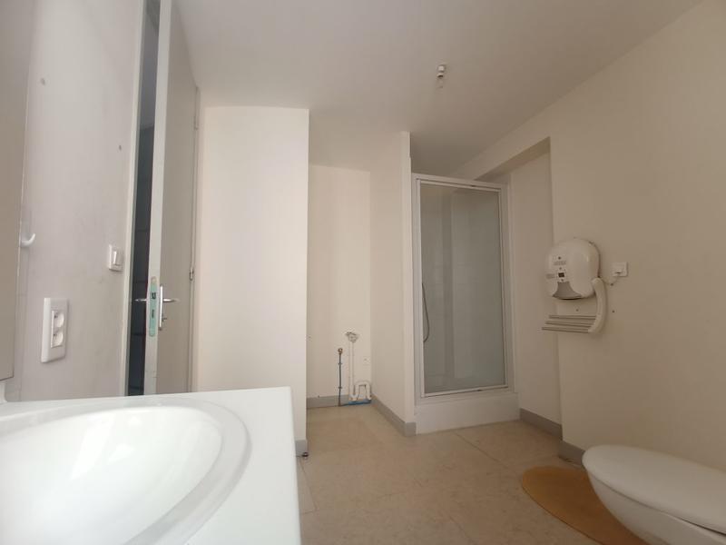 Studio - 35 m² - 2 pièces