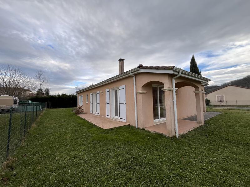 Maison - 121 m² - 5 pièces