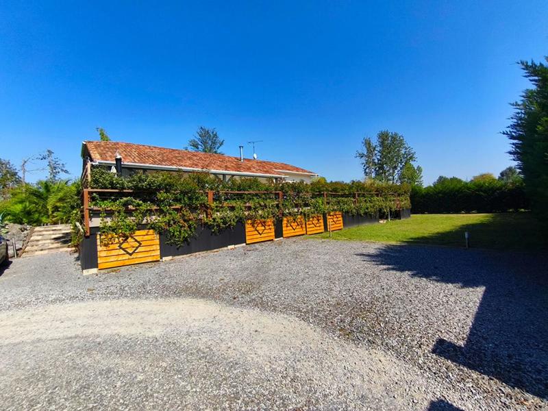 Maison - 196 m² - 7 pièces