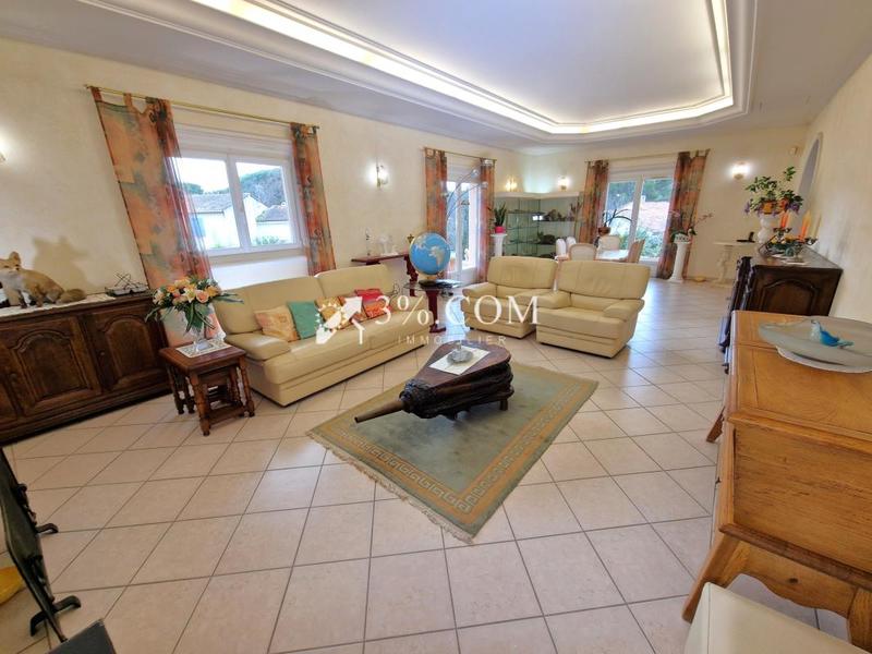 Villa - 145 m² - 5 pièces