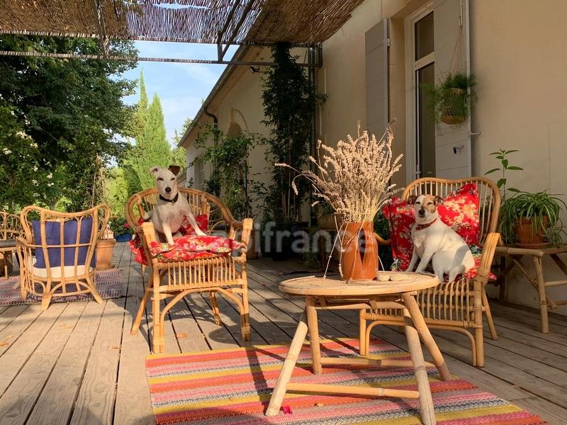 Maison - 628 m² - 9 pièces