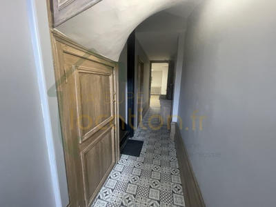 Local commercial - 186 m² - 5 pièces