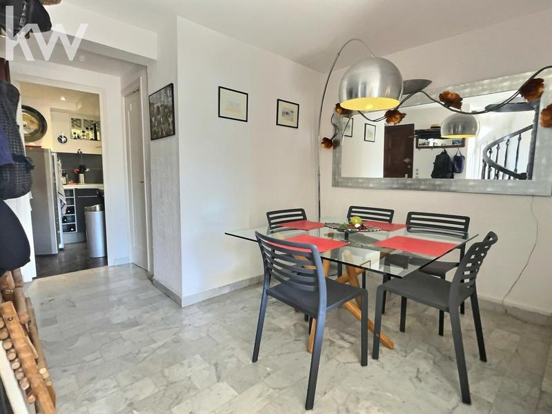 Appartement - 85 m² - 3 pièces