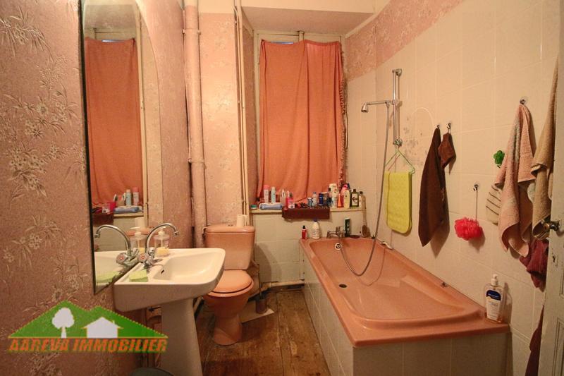 Maison - 261 m² - 14 pièces