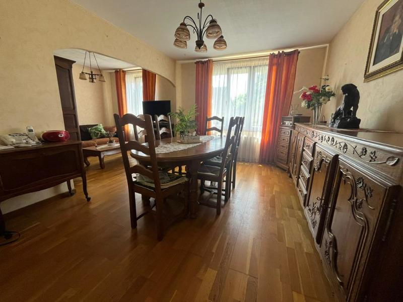 Maison - 70 m² - 5 pièces