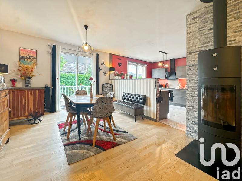 Maison - 98 m² - 4 pièces