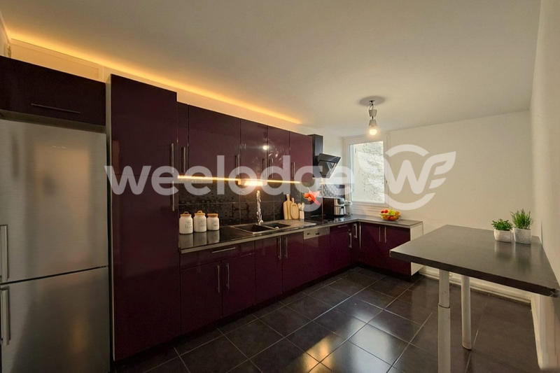 Appartement - 64 m² - 3 pièces