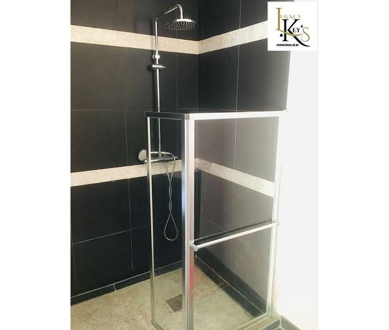 Appartement - 85 m² - 3 pièces