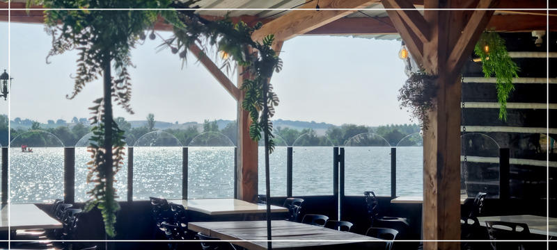 Local commercial - 256 m² - 8 pièces