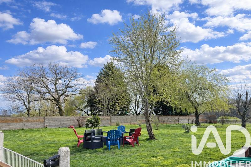 Maison - 140 m² - 5 pièces