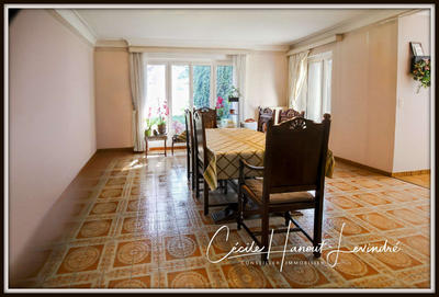 Maison - 165 m² - 7 pièces