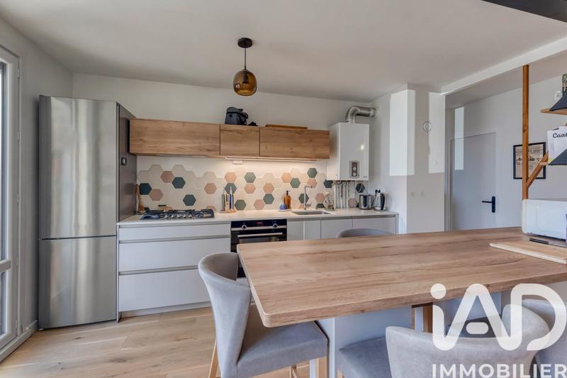 Appartement - 84 m² - 4 pièces