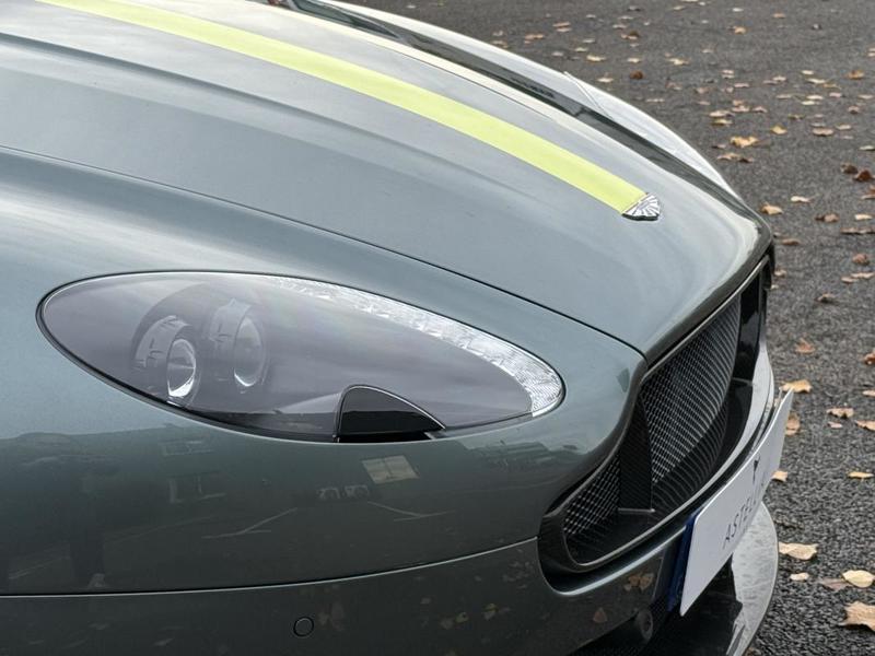 Aston Martin V8 Vantage Amr