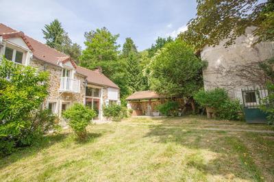 Maison - 93 m² - 5 pièces