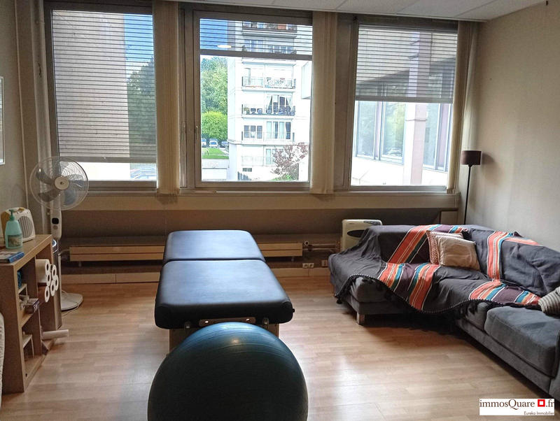 Bureau - 70 m² - 3 pièces