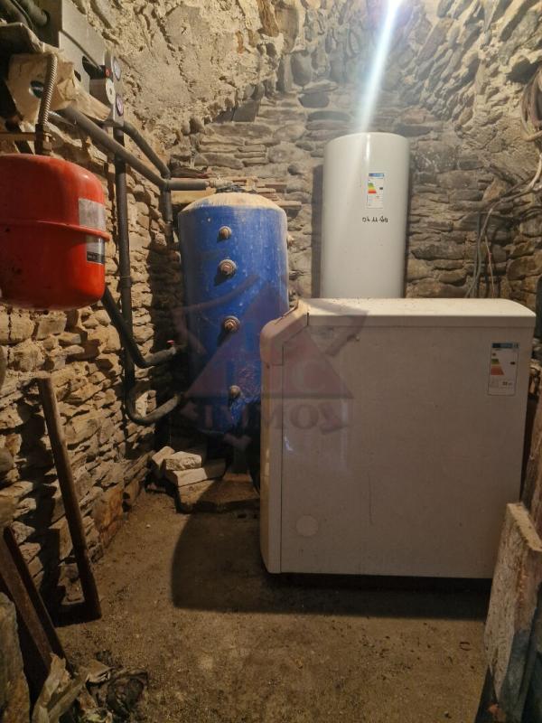 Maison de village - 210 m² - 11 pièces