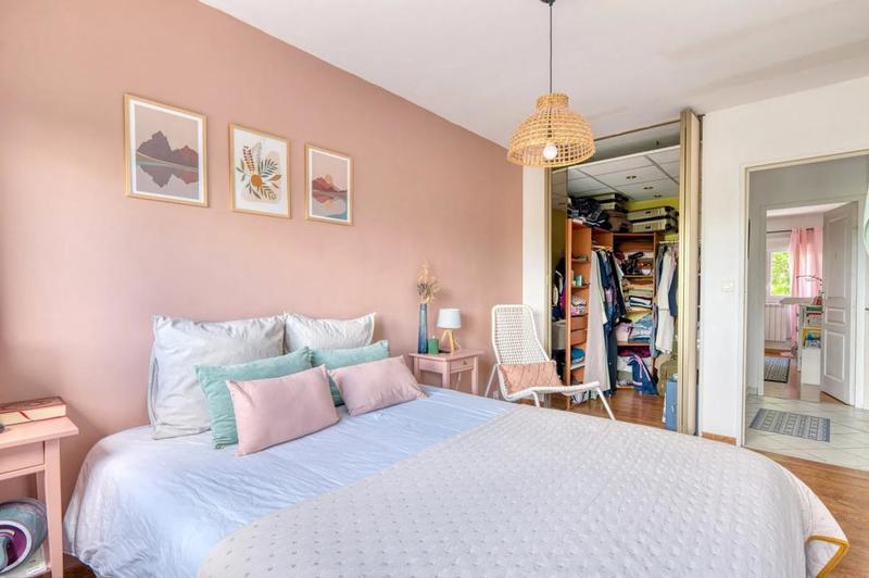 Appartement - 77 m² - 4 pièces