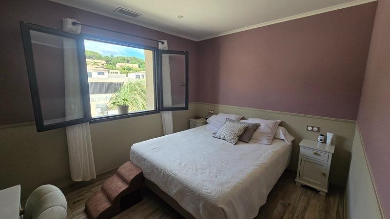 Villa - 114 m² - 4 pièces