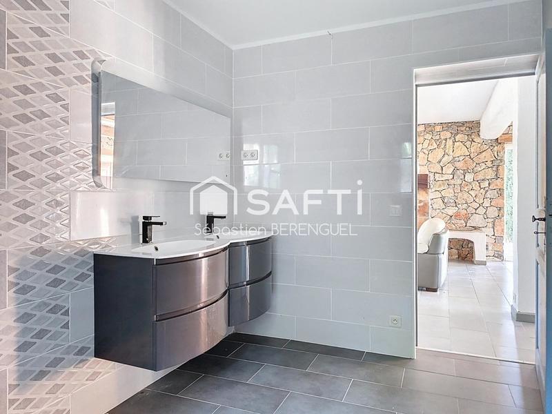 Maison - 200 m² - 7 pièces