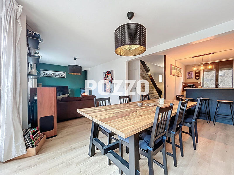 Maison - 85 m² - 5 pièces